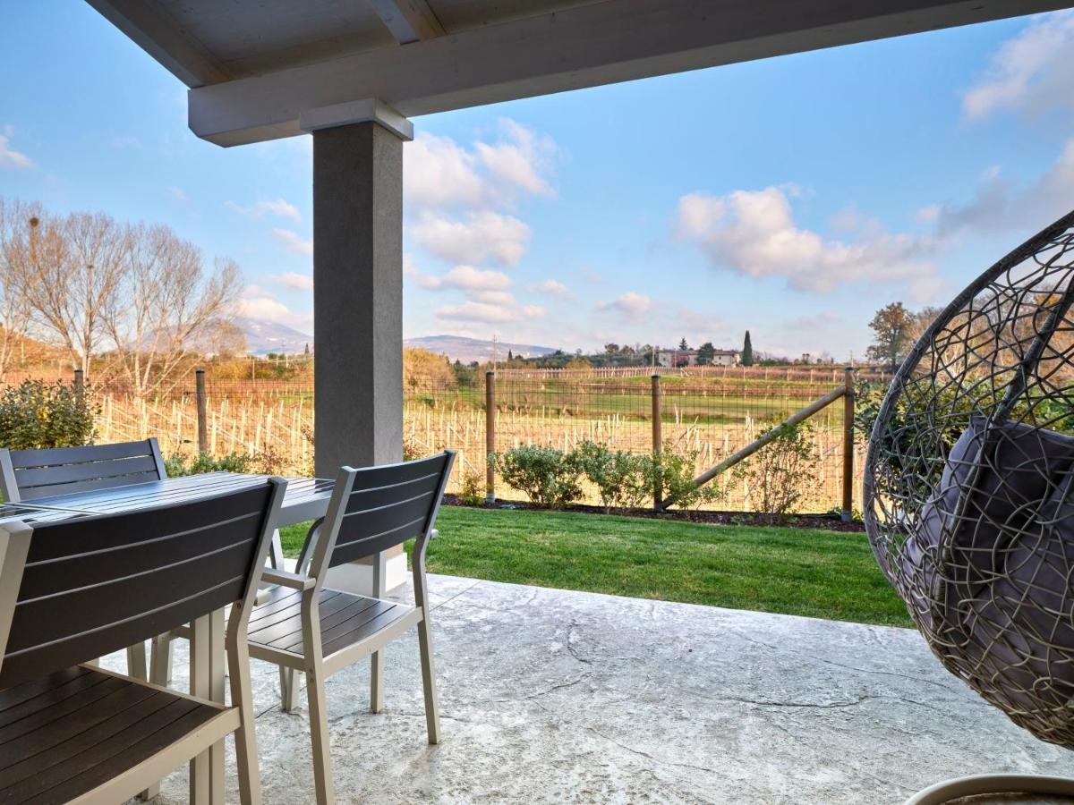 Residence Le Aromatiche Cavaion Veronese Exterior foto